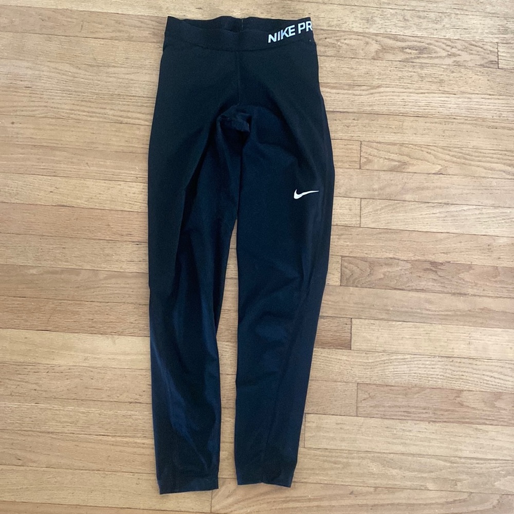 ✅SOLD✅Nike Pro dri fit black leggings women’s xs - Picture 2 of 4